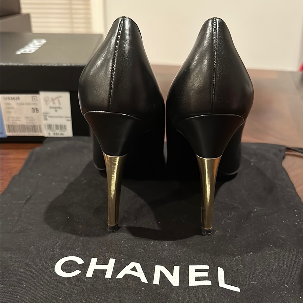 Authentic Chanel Black and Cream Women's High Heels - Picture 8 of 15